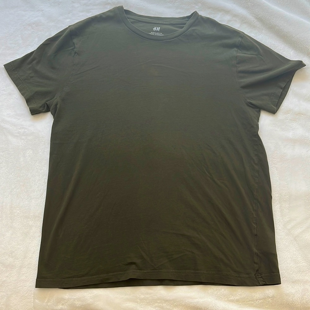 H&M T Shirt Size Large